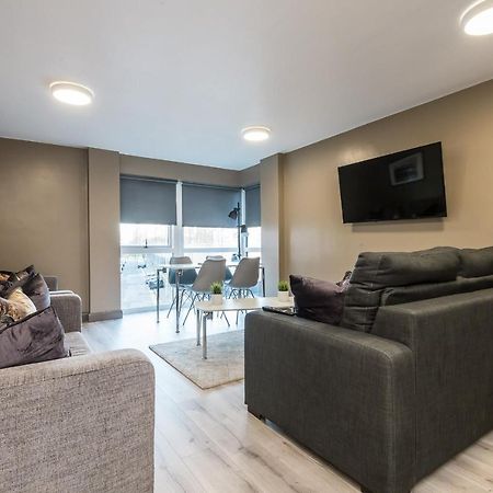 ליברפול Host Apartments - Spacious 3 Bed Apartment With 3 Ensuites מראה חיצוני תמונה